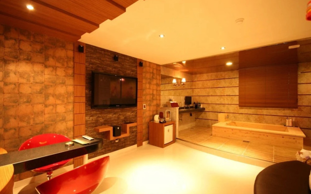 Busan Yeonsan-dong MU