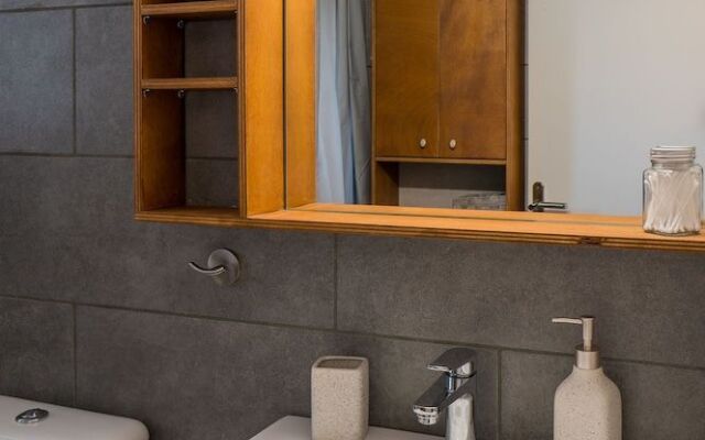 CHROMA Lodge Rafina