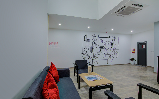 OYO Townhouse 038 Banaswadi 100Ft Road