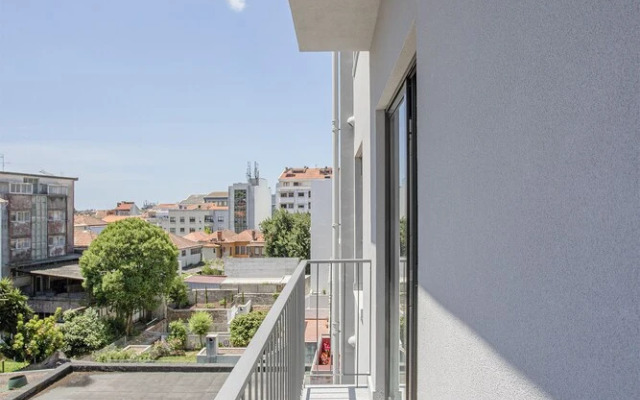 Liiiving - City Design Apartment L