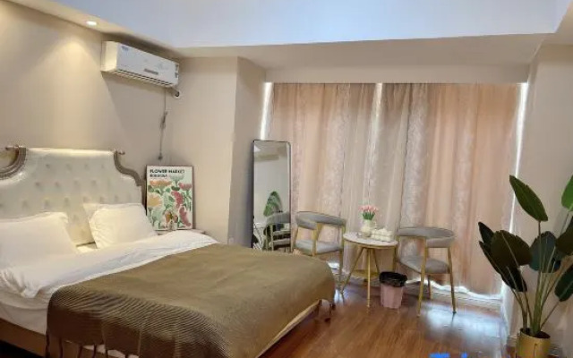 Yishi Time Apartment (Wanda Plaza)