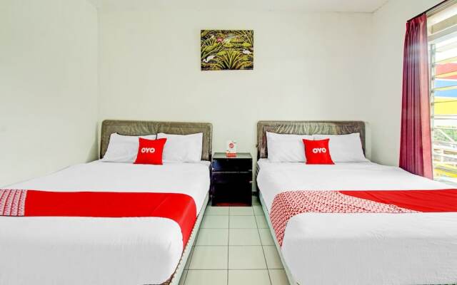 OYO Life 90077 Live Homestay