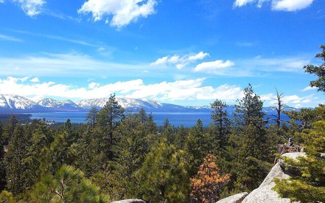 Deerfield Lodge at Heavenly