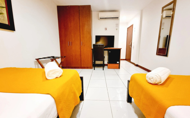 Hotel Karlo