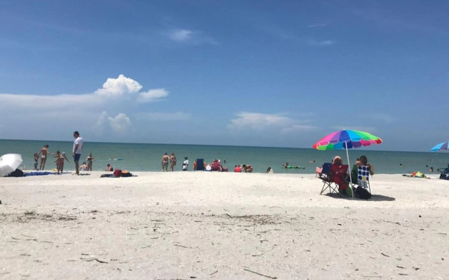 !NEW! Villa Surfside