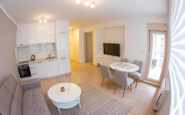 Central Budva apartment