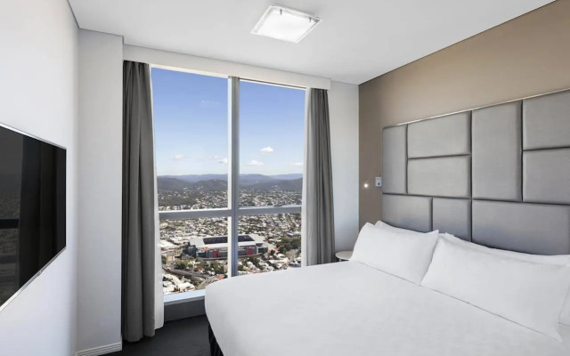 Meriton Suites Herschel Street, Brisbane