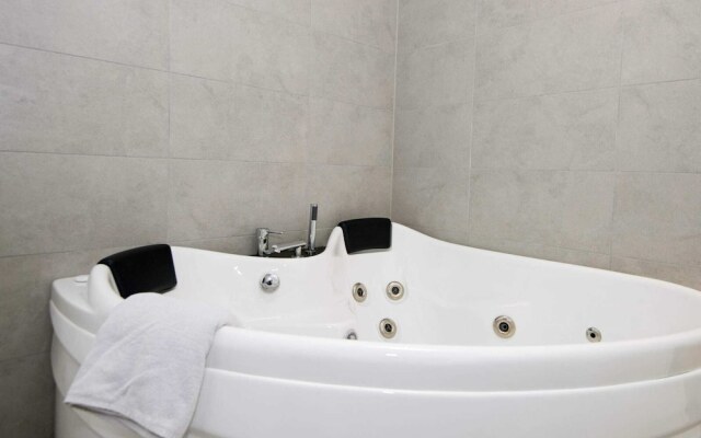 10 Person Holiday Home in Romo