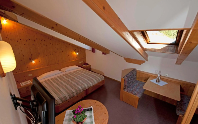 Hotel Ladina