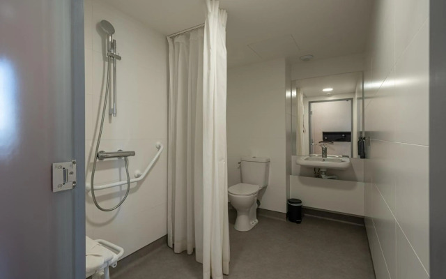 easyHotel Paris Charles de Gaulle