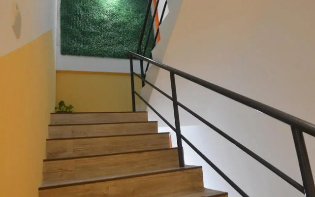 Vrest Hotel