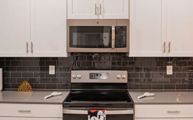 Luxury fun 9BR Near Disney Villa