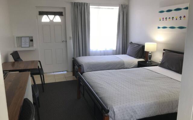 Cook's Endeavour Motor Inn