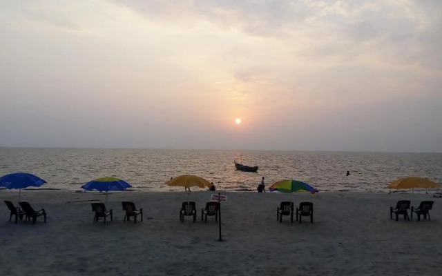 Sea Breeze Beach Home Stay