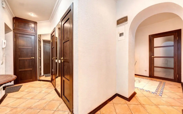 Apartment Lva Tolstoho