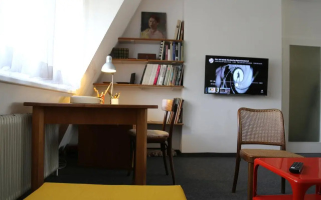 Gem of Midcentury Design