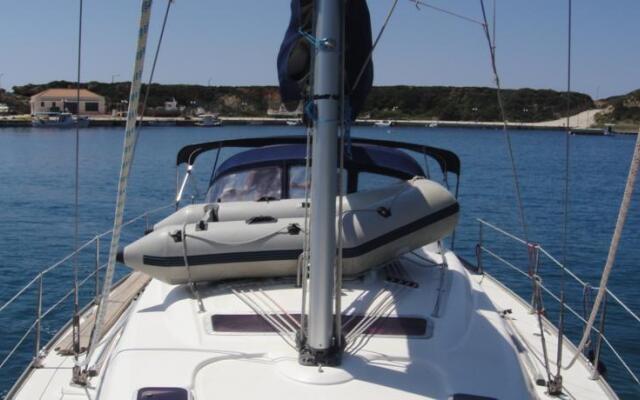 Simply Sail Greece