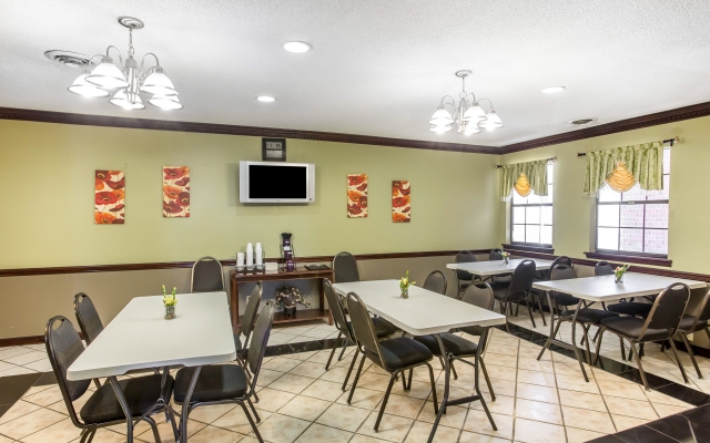 Rodeway Inn & Suites Smyrna