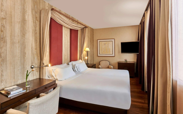 NH Collection Palacio de Burgos