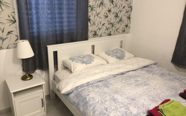 Quiet and homey near the beach