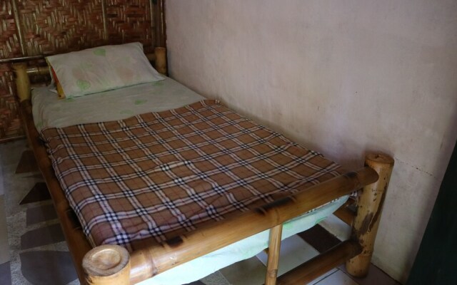Henry's Hostel