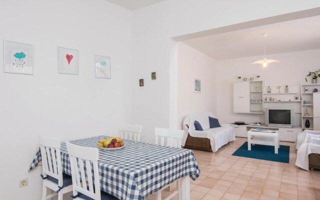 Awesome Home in Brna With 4 Bedrooms and Wifi