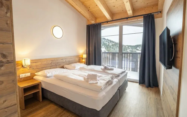 Spacious 4-bedroom Penthouse in Katschberghohe