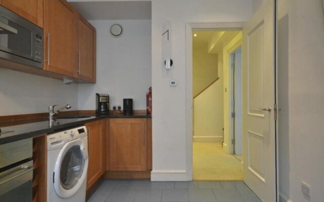 Uber London Trafalgar Apartments
