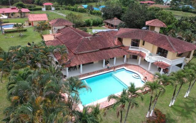 Costa del Llano Hotel Campestre