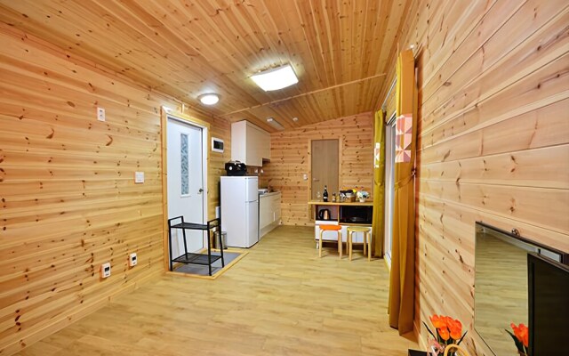 Taean Thedameun Pension