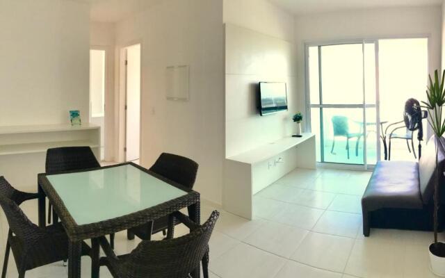 Muro Alto Condominio Club - By AF