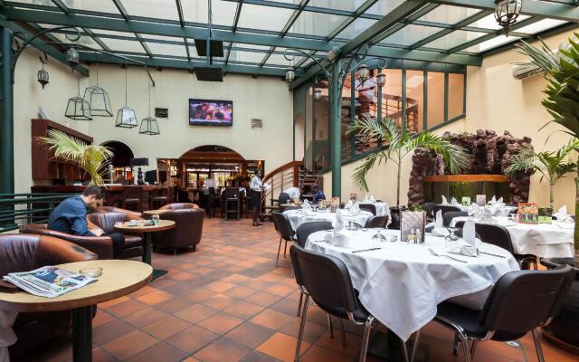 Cafe de Rome