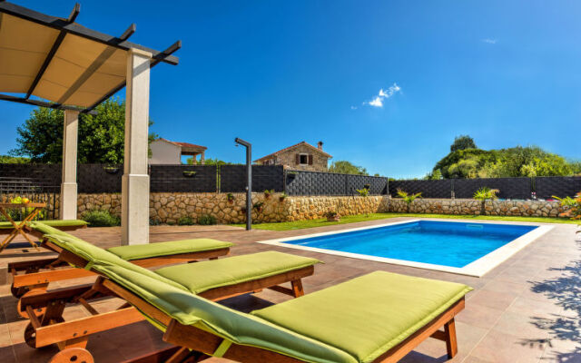 Holiday Home Villa Gabriela