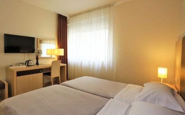 Scallop Rooms