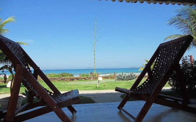 Casa na Beira da Praia de Geribá