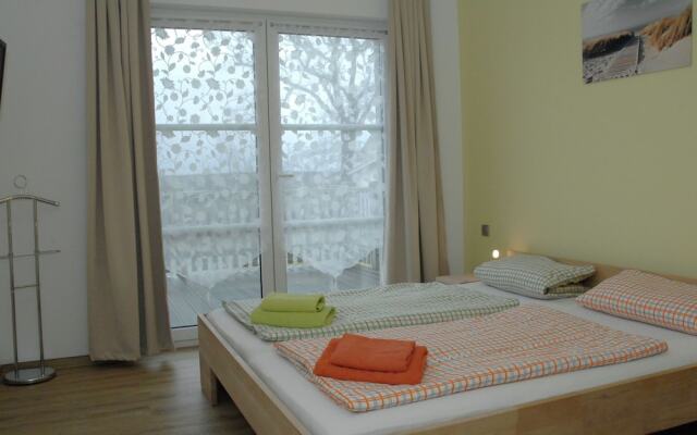Spacious Apartment in Pepelow with Garden Terrace