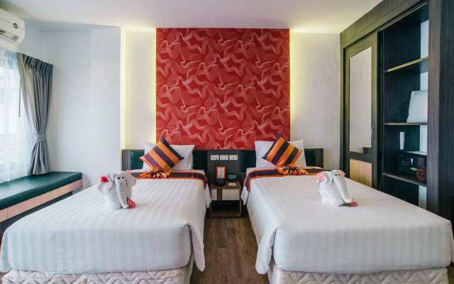iCheck inn Chill Patong
