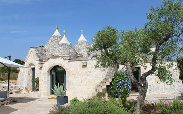 Ostuni Trullo Fiabesco con Piscina