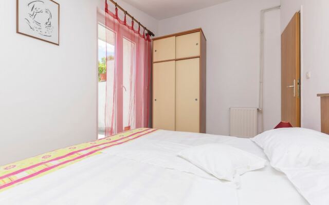 Apartments Miroslava