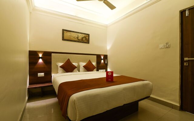 OYO 9517 Hotel Sunheads