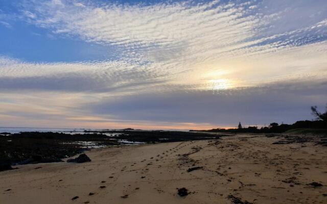Goat Island Bungalow