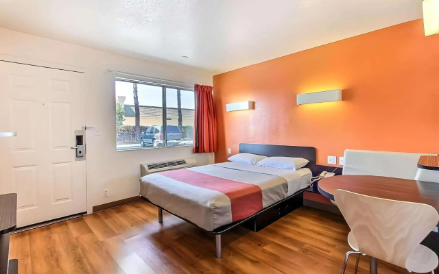 Motel 6 – San Jose, CA - South
