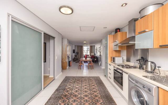 Homey Apartment at the Greenmarket Square