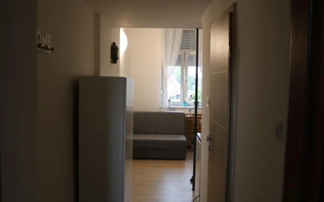 Apartment F6