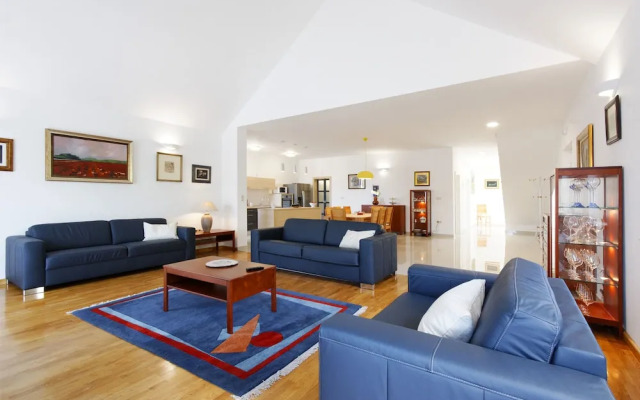 Villa Zupa in quiet part of Dalmatian Hinterland