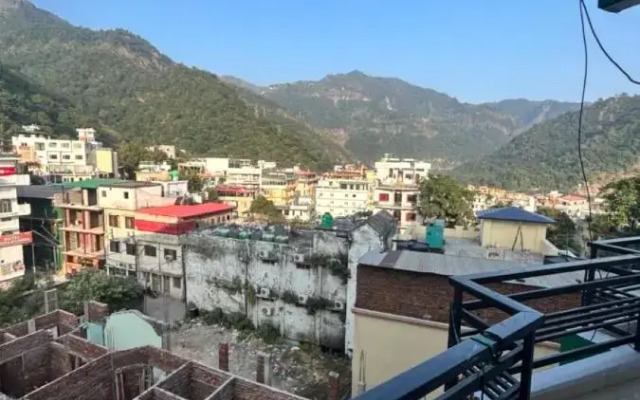 Chandra Palace