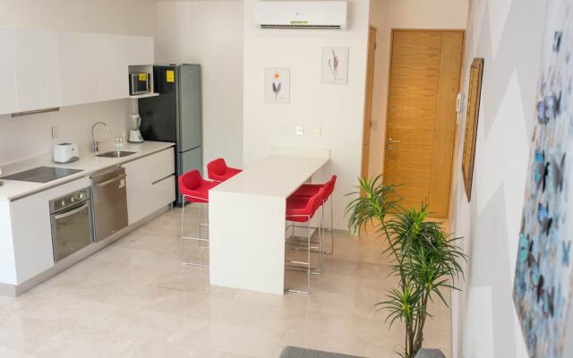 Menesse 32 01 by iMexico