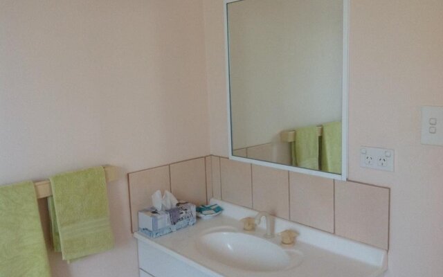 Ocean Beach Holiday Units