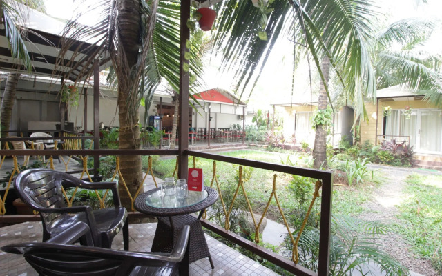 Oyo 10142 Retreat Morjim Resort