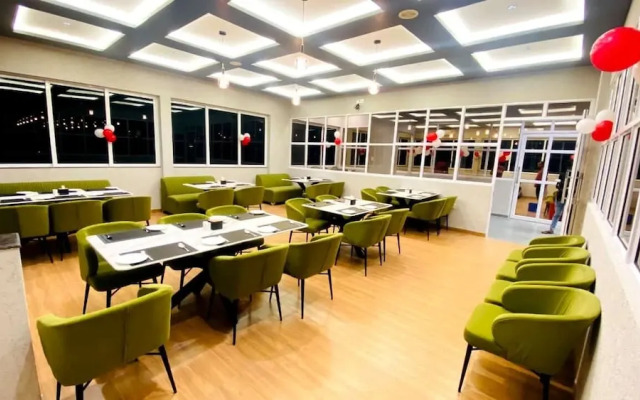 Sun Stone Hotel & Club